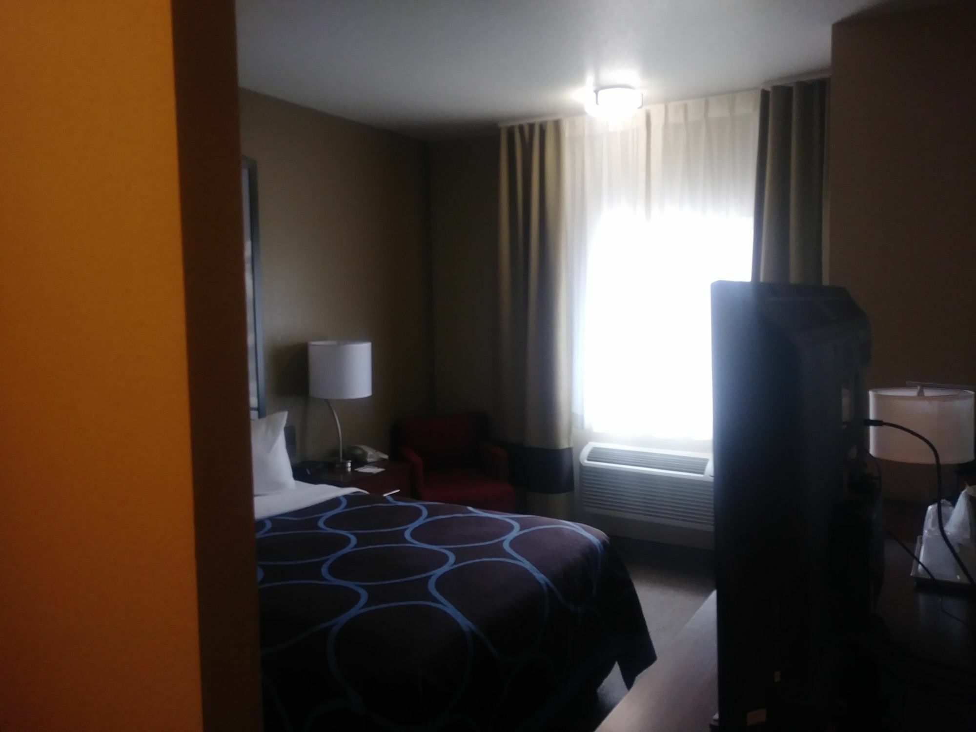 Super 8 By Wyndham Altoona Hotel Bagian luar foto